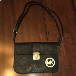 Michael Kors thin bag